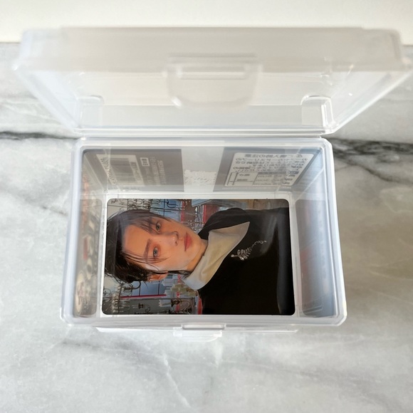 Trading Card or K-pop Photocard Holder - Picture 6 of 6